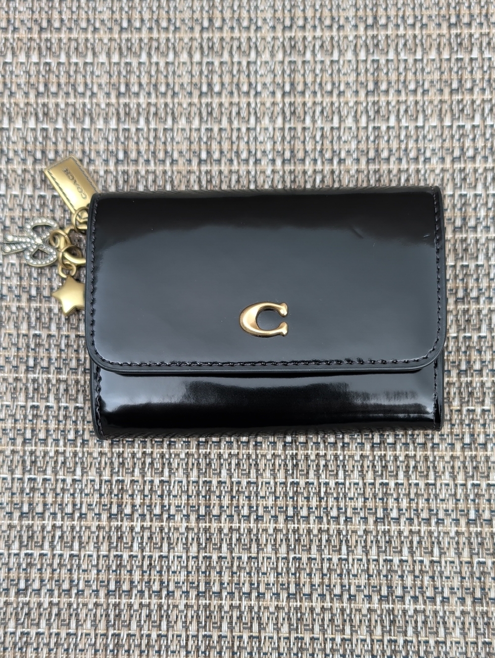 Coach Essential Flap Card Case With Charms (CCD97) EUC